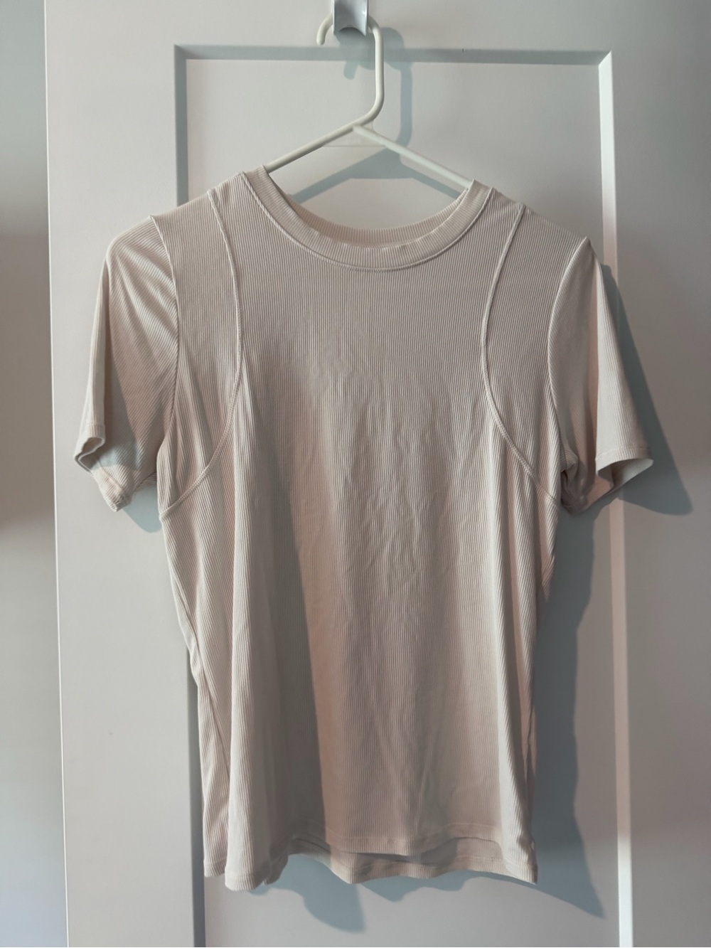 Avia Cream Short Sleeve Crewneck Tee